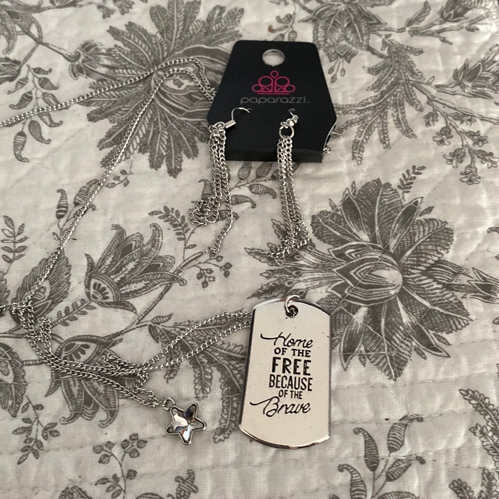 “Home of the Free because of the Brave” necklace.